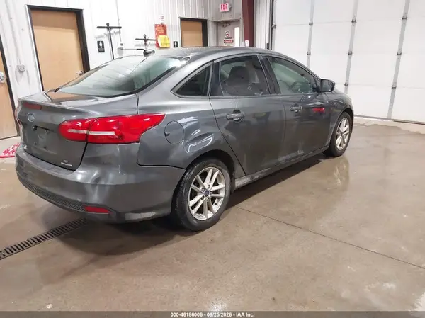 1FADP3F20GL386893 — 2016 Ford Focus, фото 4 с аукциона IAAI, Механические повреждения