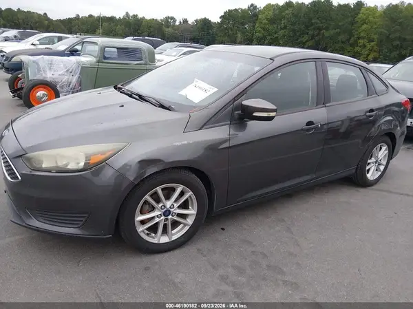 1FADP3F28GL319555 — 2016 Ford Focus, фото 2 с аукциона IAAI 14.10.2026, Задняя часть справа
