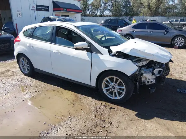 1FADP3K24GL213481 — 2016 Ford Focus, Передняя часть (Front End), фото до ремонта