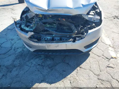 2016 Ford Focus Se VIN 1FADP3F23GL376729 фото 6