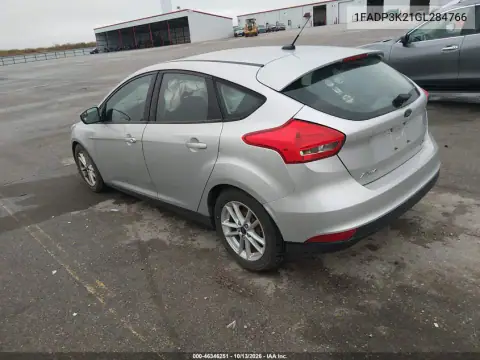1FADP3K21GL284766 — 2016 Ford Focus, фото 4 с аукциона IAAI, Боковая часть