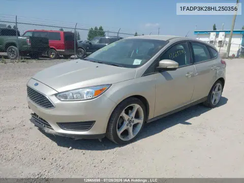 2017 Ford Focus Se VIN 1FADP3K28HL250356 фото 2