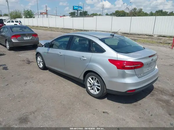1FADP3F29HL328587 — 2017 Ford Focus, фото 3 с аукциона IAAI 14.10.2026, Передняя часть