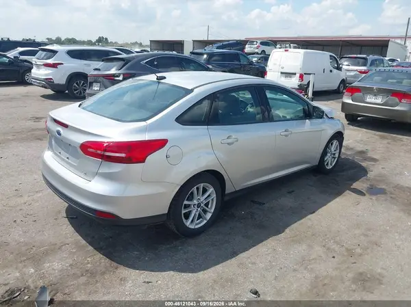 1FADP3F29HL328587 — 2017 Ford Focus, фото 4 с аукциона IAAI 14.10.2026, Передняя часть