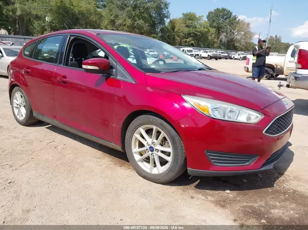 1FADP3K26HL210518 — 2017 Ford Focus, Передняя часть (Front End), фото до ремонта