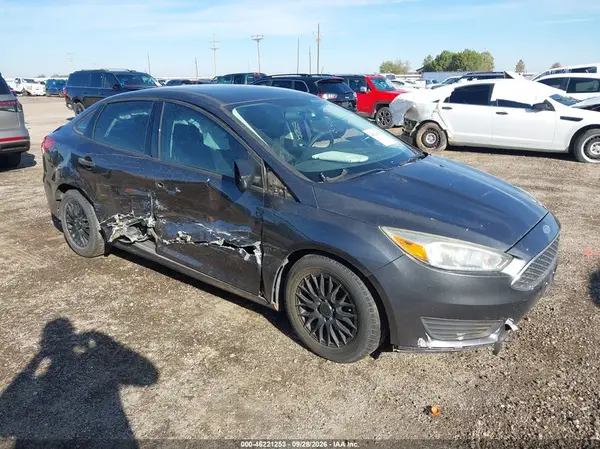 1FADP3E22HL295384 — 2017 Ford Focus, Левый бок (Left Side), фото до ремонта