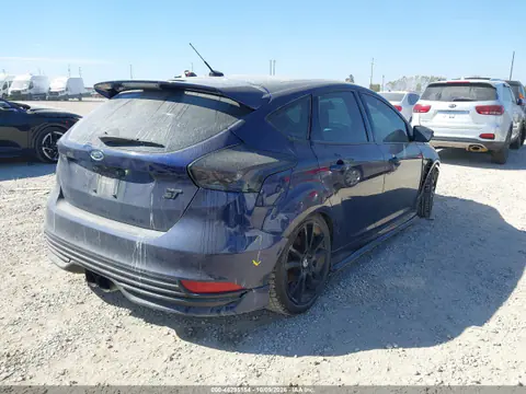 2017 Ford Focus St VIN 1FADP3L9XHL340488 фото 4