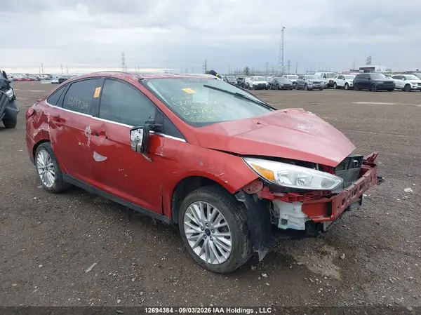 1FADP3J22JL248139 — 2018 Ford Focus, BIO HAZARD, фото до ремонта