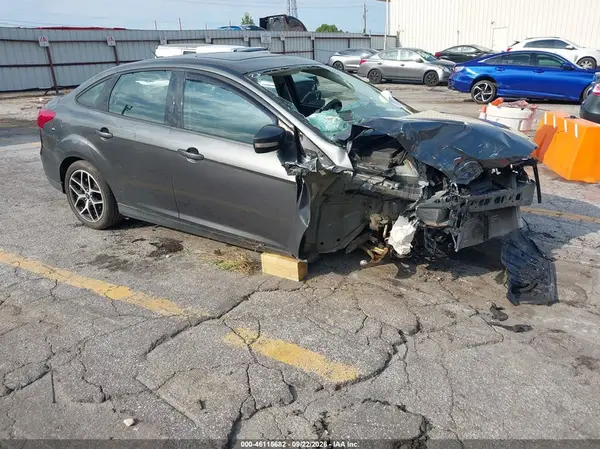 1FADP3H29JL291320 — 2018 Ford Focus, Передняя часть (Front End), фото до ремонта