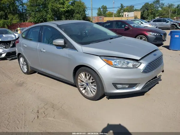 1FADP3N27JL326148 — 2018 Ford Focus, Передняя часть слева (Left Front), фото до ремонта
