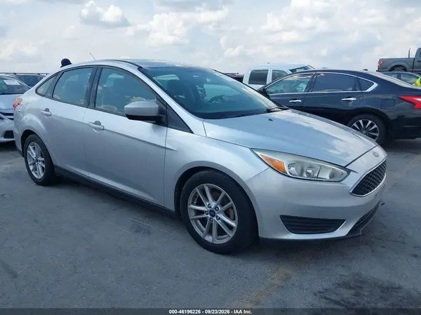 1FADP3F29JL212909 — 2018 Ford Focus, Передняя часть слева (Left Front), фото до ремонта