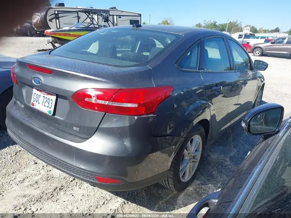 1FADP3F26JL276860 — 2018 Ford Focus, фото 4 с аукциона IAAI 13.10.2026, Передняя часть