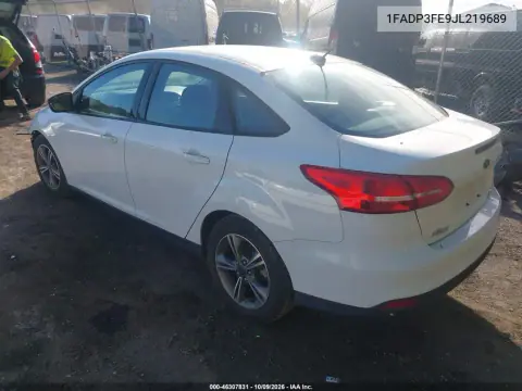 2018 Ford Focus Se VIN 1FADP3FE9JL219689 фото 4