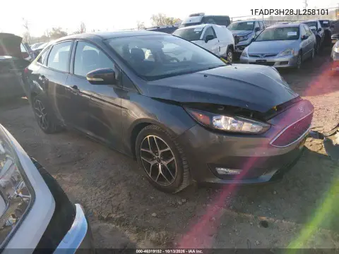 1FADP3H28JL258101 — 2018 Ford Focus, Передний левый, фото до ремонта