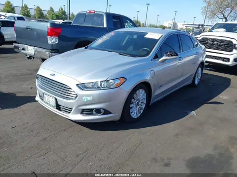 2015 Ford Fusion Energi Se Luxury VIN 3FA6P0PU4FR105802 фото 2
