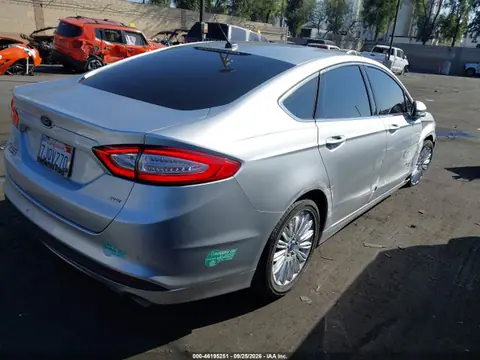 2015 Ford Fusion Energi Se Luxury VIN 3FA6P0PU4FR105802 фото 4