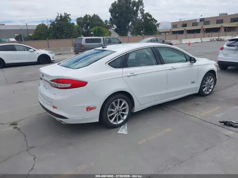 2017 Ford Fusion Energi Se Luxury VIN 3FA6P0PU8HR230854 фото 4