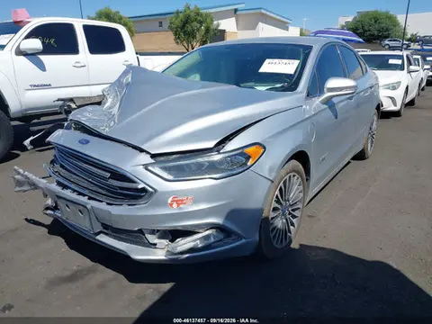 2017 Ford Fusion Energi Se Luxury VIN 3FA6P0PU6HR275419 фото 2