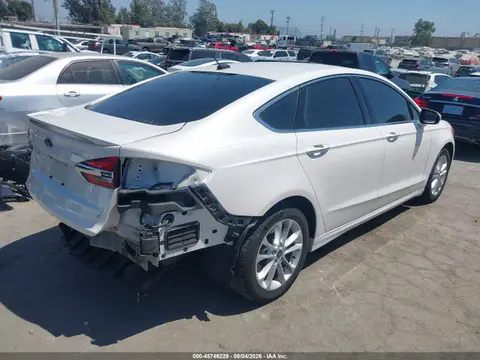 2019 Ford Fusion Energi Titanium VIN 3FA6P0SU9KR144922 фото 4