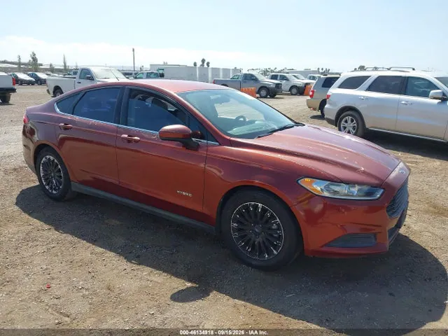 2014 Ford Fusion Hybrid S VIN 3FA6P0UU8ER131211 фото 1
