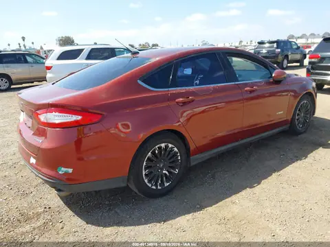 2014 Ford Fusion Hybrid S VIN 3FA6P0UU8ER131211 фото 4