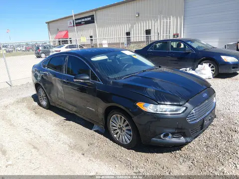 3FA6P0LUXER317236 — 2014 Ford Fusion Hybrid SE, Правый бок (Right Side), фото до ремонта