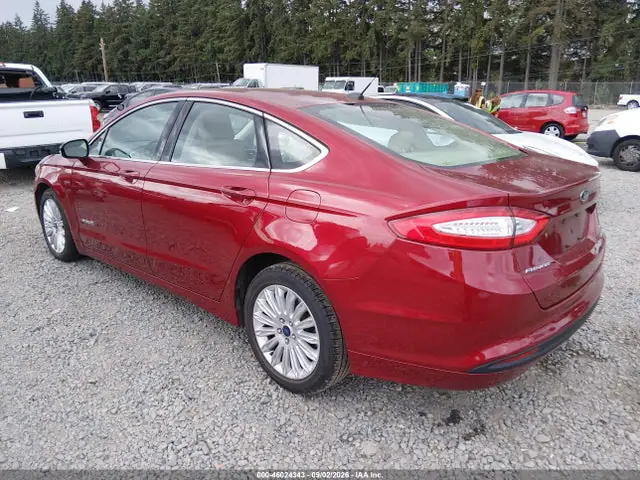 3FA6P0LU0FR173004 — 2015 Ford Fusion Hybrid SE, фото 3 с аукциона IAAI 14.10.2026, Передняя часть