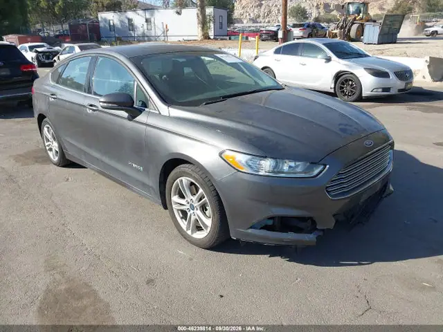 3FA6P0LUXGR385944 — 2016 Ford Fusion Hybrid SE, Естественный износ (Normal Wear & Tear), фото до ремонта