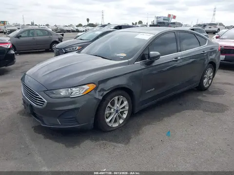 2019 Ford Fusion Hybrid Se VIN 3FA6P0LU1KR200138 фото 2