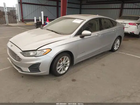2019 Ford Fusion Hybrid Se VIN 3FA6P0LU2KR141567 фото 2