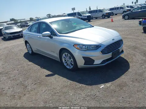 3FA6P0LU3KR274175 — 2019 Ford Fusion Hybrid SE, Естественный износ (Normal Wear & Tear), фото до ремонта