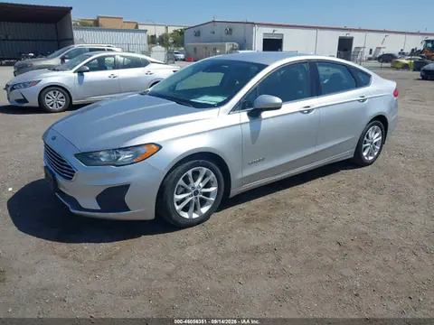 2019 Ford Fusion Hybrid Se VIN 3FA6P0LU3KR274175 фото 2
