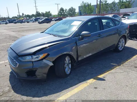 2020 Ford Fusion Hybrid Se VIN 3FA6P0LUXLR171269 фото 2