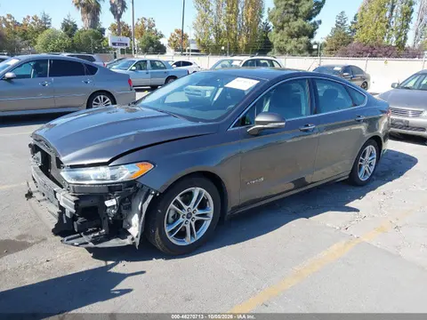 2016 Ford Fusion Hybrid Titanium VIN 3FA6P0RU3GR166377 фото 2