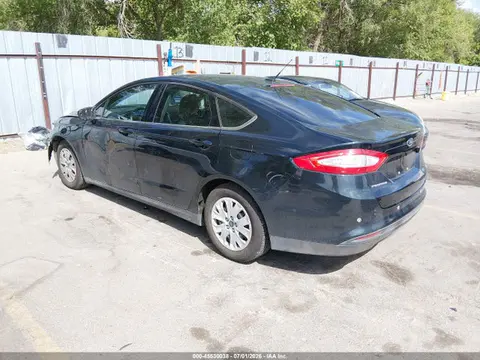 2014 Ford FUSION S VIN 3FA6P0G76ER331669 фото 3
