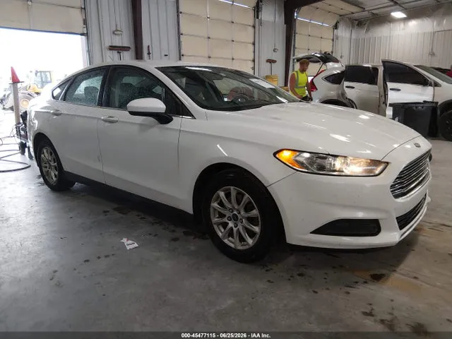 2015 Ford FUSION S VIN 1FA6P0G72F5127696 фото 1