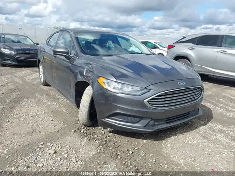 3FA6P0G75HR197239 — 2017 Ford Fusion S, Передняя часть справа (Right Front), фото до ремонта