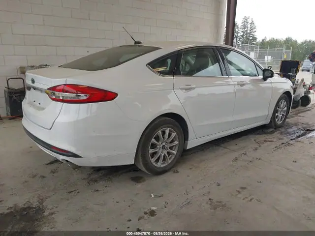 3FA6P0G72JR271027 — 2018 Ford Fusion S, фото 4 с аукциона IAAI 30.09.2026, Передняя часть