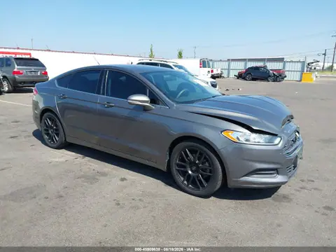 3FA6P0H76ER164700 — 2014 Ford Fusion SE, Передняя часть (Front End), фото до ремонта