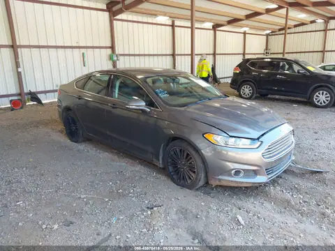 3FA6P0HD2ER206009 — 2014 Ford Fusion SE, Передняя часть (Front End), фото до ремонта