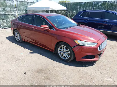 3FA6P0HD5ER218820 — 2014 Ford Fusion SE, Передняя часть (Front End), фото до ремонта