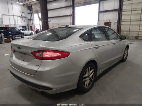 2014 Ford FUSION SE VIN 3FA6P0H77ER137411 фото 4