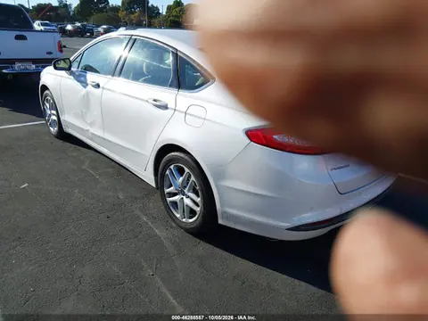 2014 Ford FUSION SE VIN 3FA6P0HD3ER299266 фото 3