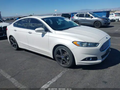 3FA6P0HD3FR226156 — 2015 Ford Fusion SE, Естественный износ (Normal Wear & Tear), фото до ремонта