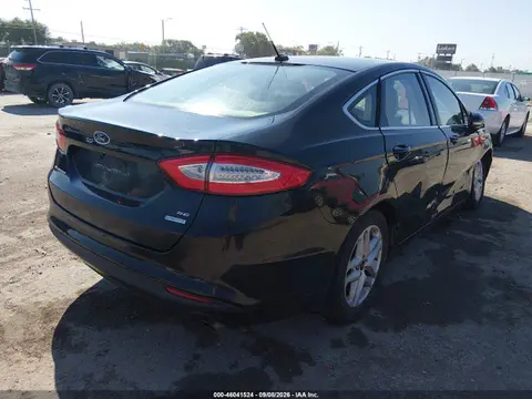 2015 Ford FUSION SE VIN 3FA6P0HD7FR179083 фото 4