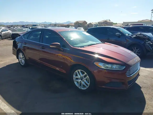 3FA6P0HD4FR295020 — 2015 Ford Fusion SE, Задняя часть (Rear), фото до ремонта