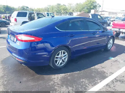 2015 Ford FUSION SE VIN 1FA6P0H77F5125781 фото 4