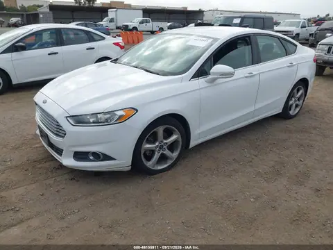2015 Ford FUSION SE VIN 3FA6P0H92FR310514 фото 2