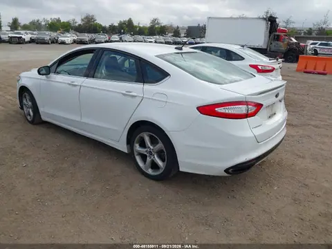 2015 Ford FUSION SE VIN 3FA6P0H92FR310514 фото 3