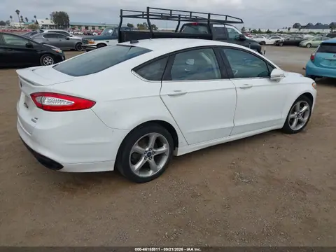 2015 Ford FUSION SE VIN 3FA6P0H92FR310514 фото 4